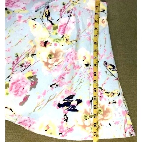 Molly Bracken Skirt Bird print swing/skater print light blue size small - Picture 6 of 7